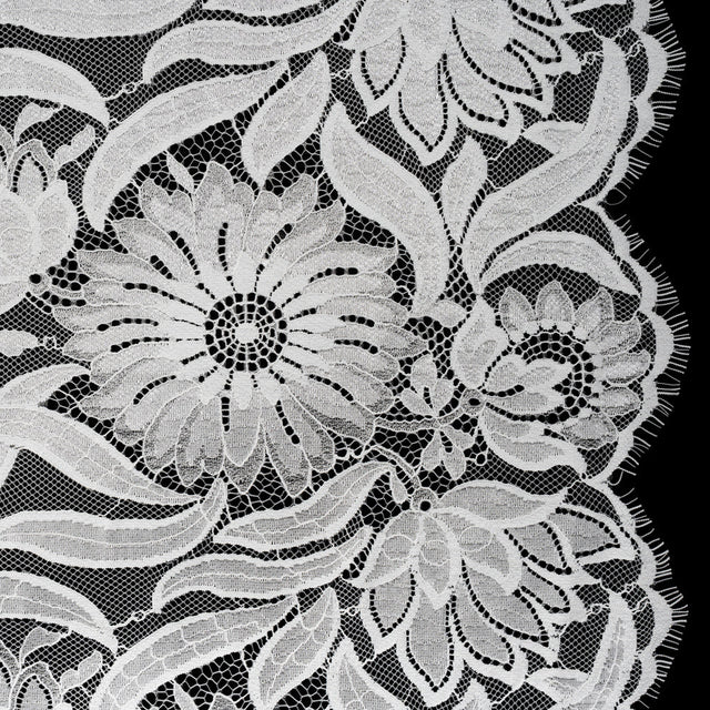 Raschel Lace Panel with Finished Edges - Ivory Bold Daisies and Leaves