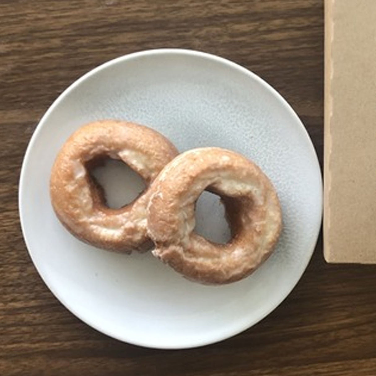 Trader Joe’s Glazed Sour Cream Donuts 20.1 Oz