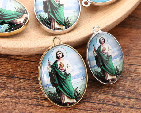 1 Inch x 1.75 Inch Gold 2 Sided Oval Frame St Judas Charm Pendant Pack of 12