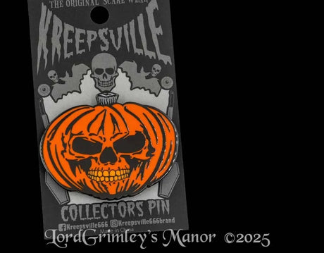 Pumpkin Skull - Enamel Pin