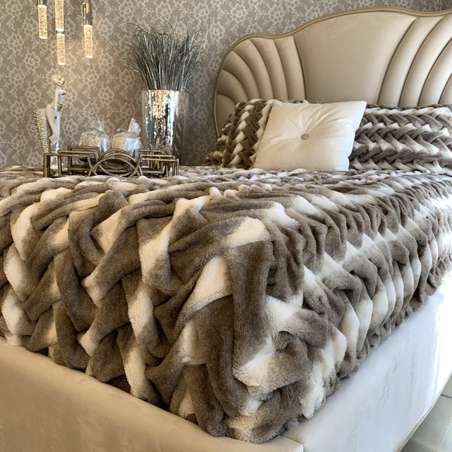 Soft Braided Look Cozy Faux Fur Fabric - Toned Mocha & Silver, Braided Look, 104" X 93" (Cal King/Eastern King - 104" X 93")