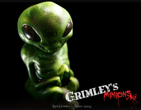 green Area 51 alien embryo jar sci-fi prop