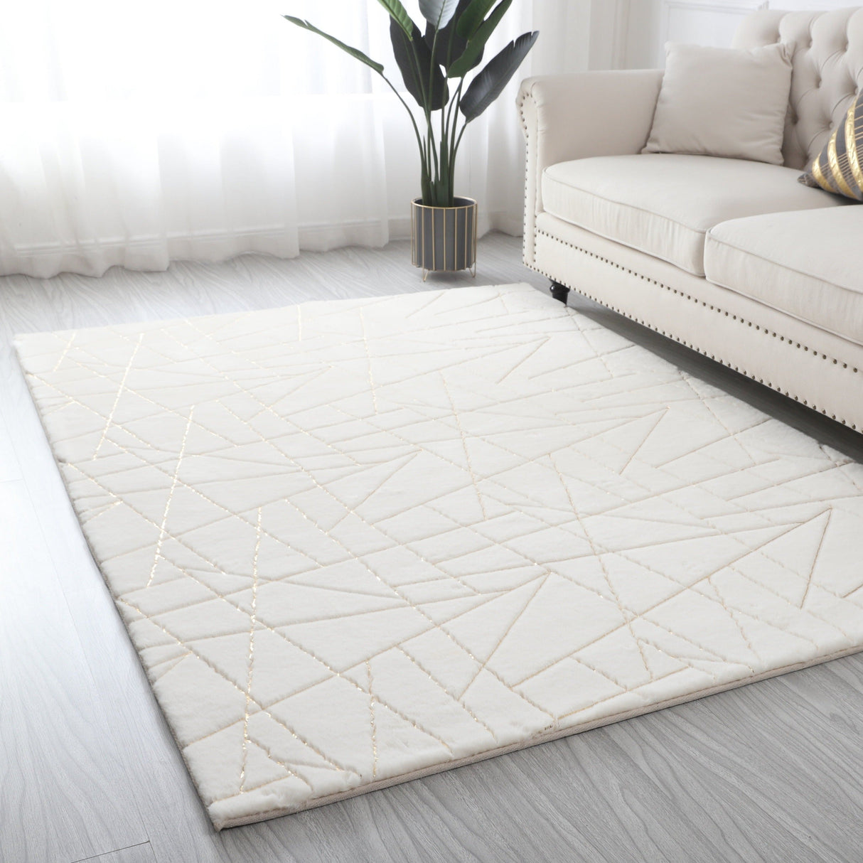 White With Golden Metallic Lines Faux Rabbit Touch Rug - White Lines, Faux Fur Rug (7'6" X 10'3")