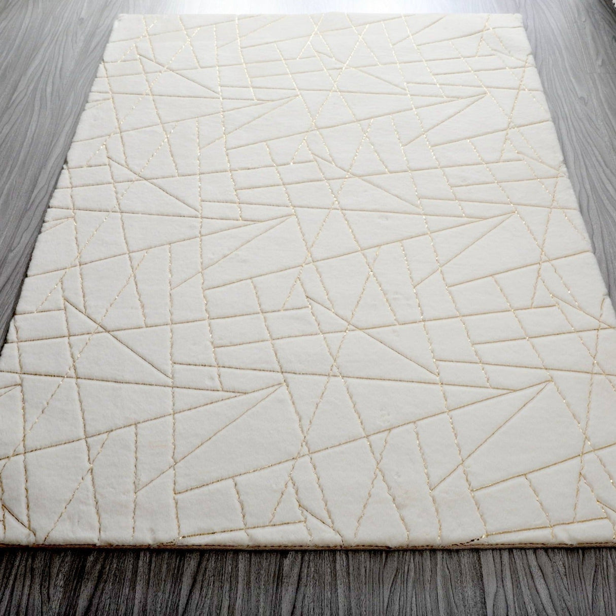 White With Golden Metallic Lines Faux Rabbit Touch Rug - White Lines, Faux Fur Rug (7'6" X 10'3")