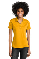 Polo Competitor PosiCharge para mujer Sport-Tek®