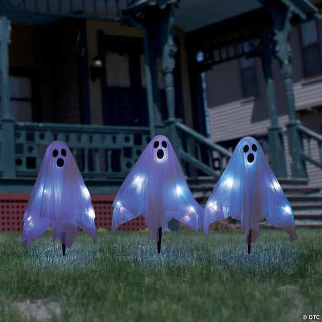 Light-Up Ghost Yard Stakes Halloween Decorations