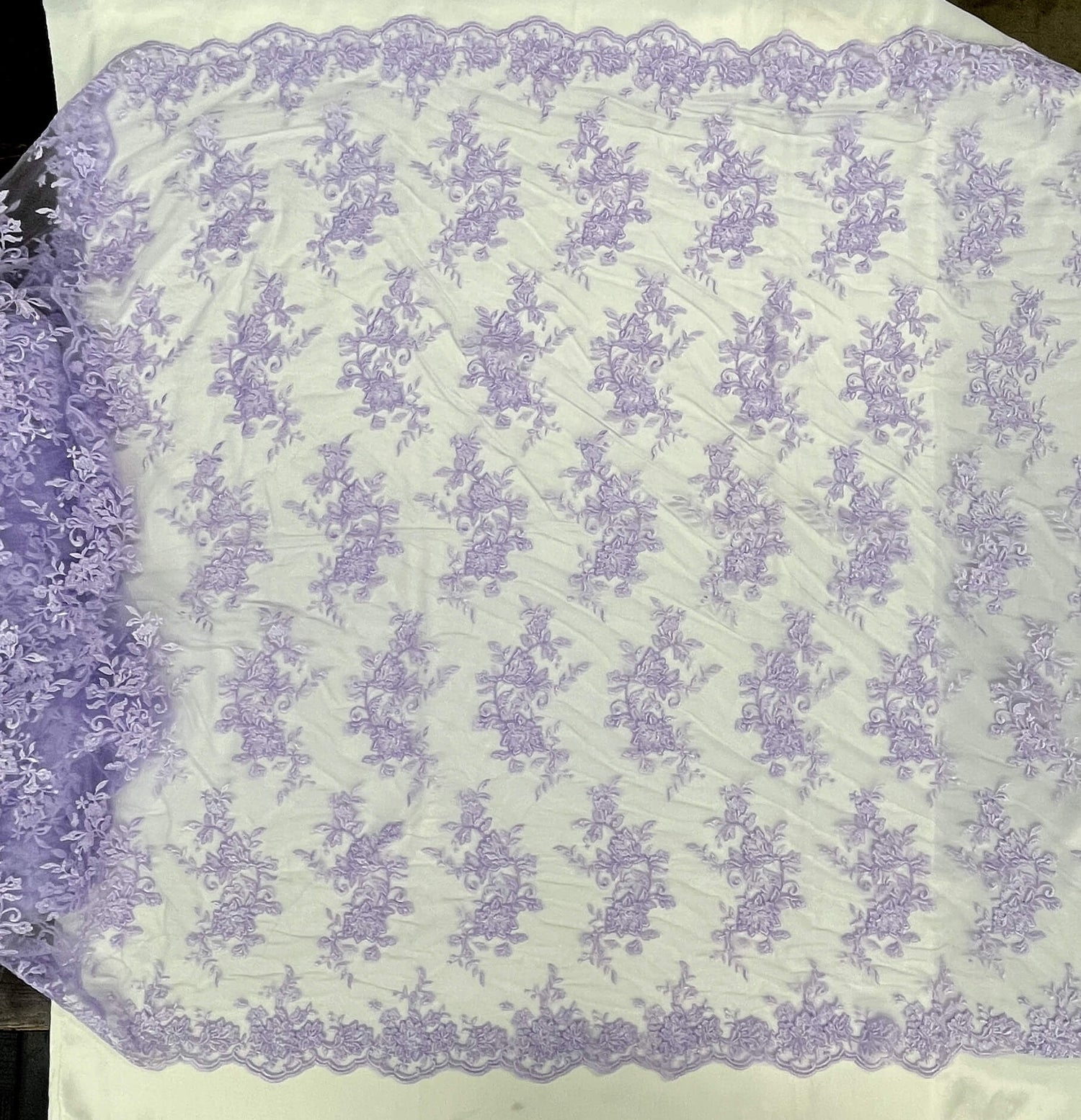 Corded Floral Lace Fabric - Scalloped Edges, 53" Width (1 Yard)