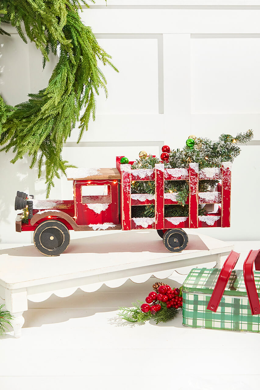 21" Lighted Wood Holiday Truck With Tree