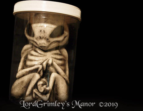 Combo - White Alien and Cthulhu - Embryo Jar