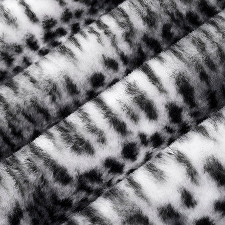 Luxe Cuddle Savanna Snow/Black Fabric 58/60" per Yard
