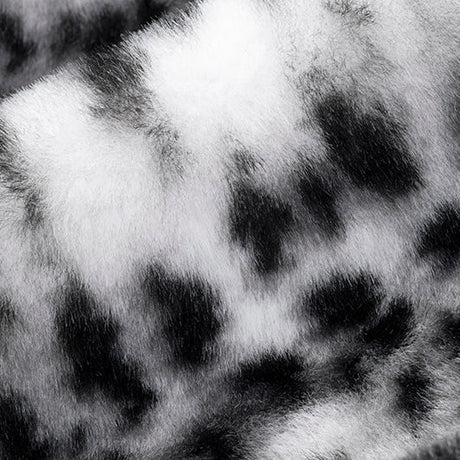 Luxe Cuddle Savanna Snow/Black Fabric 58/60" per Yard