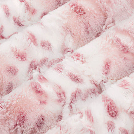 Luxe Cuddle Wild Lynx Wildrose Fabric 58-60"