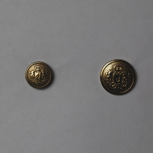 Antique Gold Lion Shield Metal Buttons - Antique Gold Lion Shield Metal Fabric, Antique Gold, Lion Shield, L24, L32