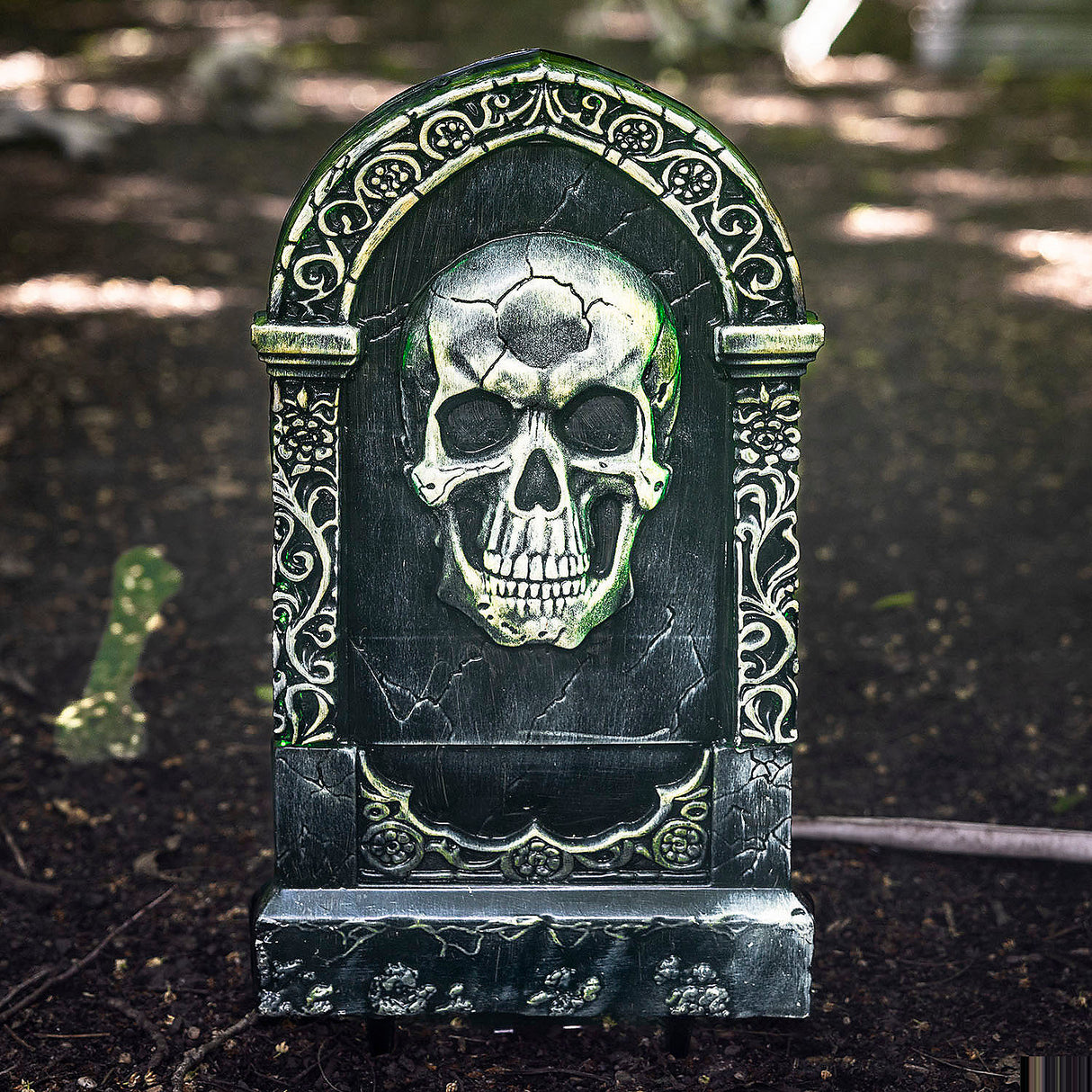 21 Inch Light-Up Tombstone with Skull for Halloween Yard Décor and Spooky Parties