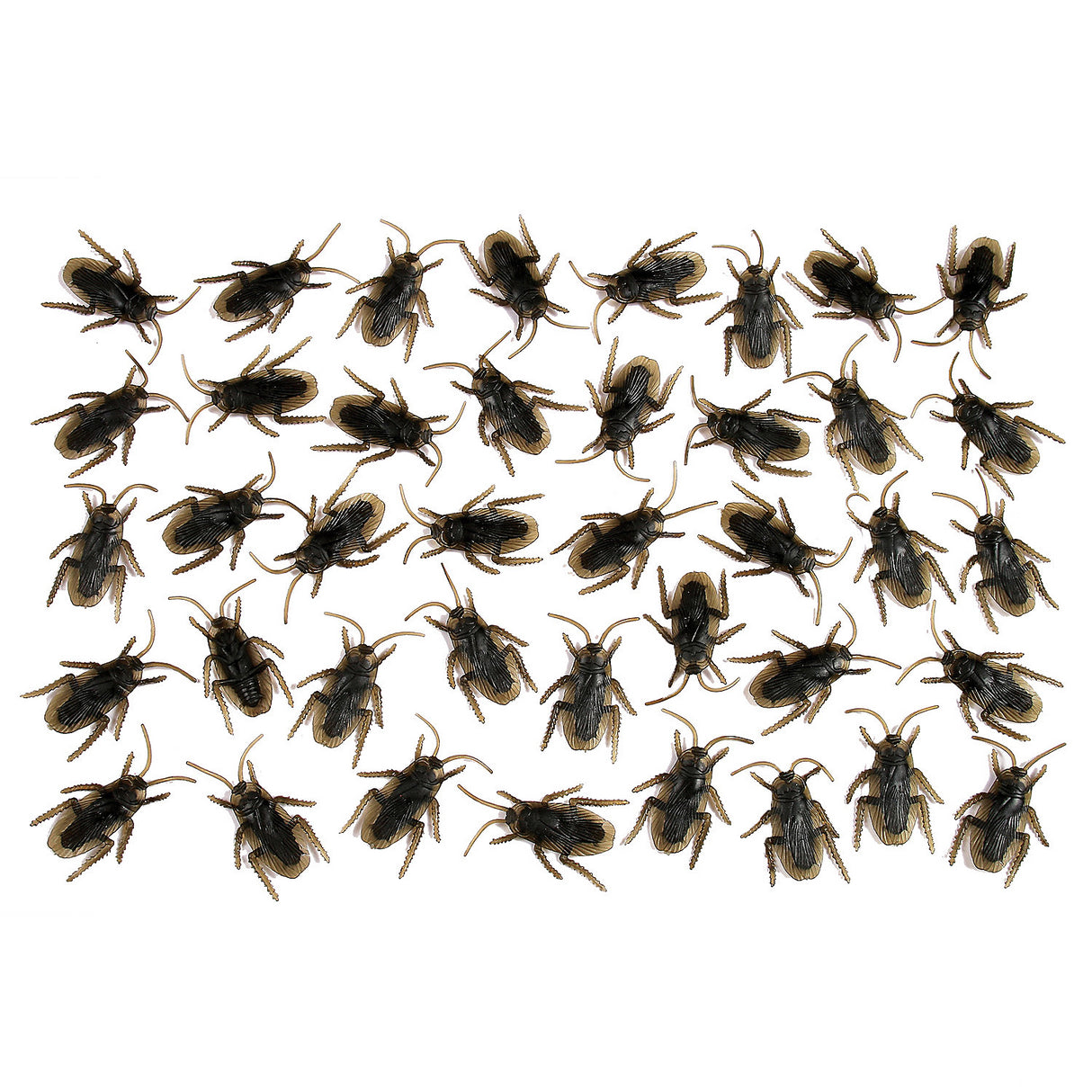 Realistic Cockroaches 40PCS for Halloween Haunted House Decorations and Pranks