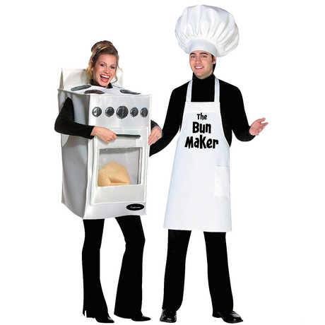 RADYAN Bun in the Oven Couples Costume Set for Halloween or Baby Reveal Parties product image