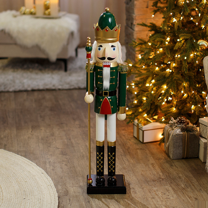3FT GIANT WOODEN NUTCRACKER GRN