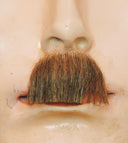 Bigote auténtico Chaplin EM21 sintético para fiestas de disfraces y eventos temáticos