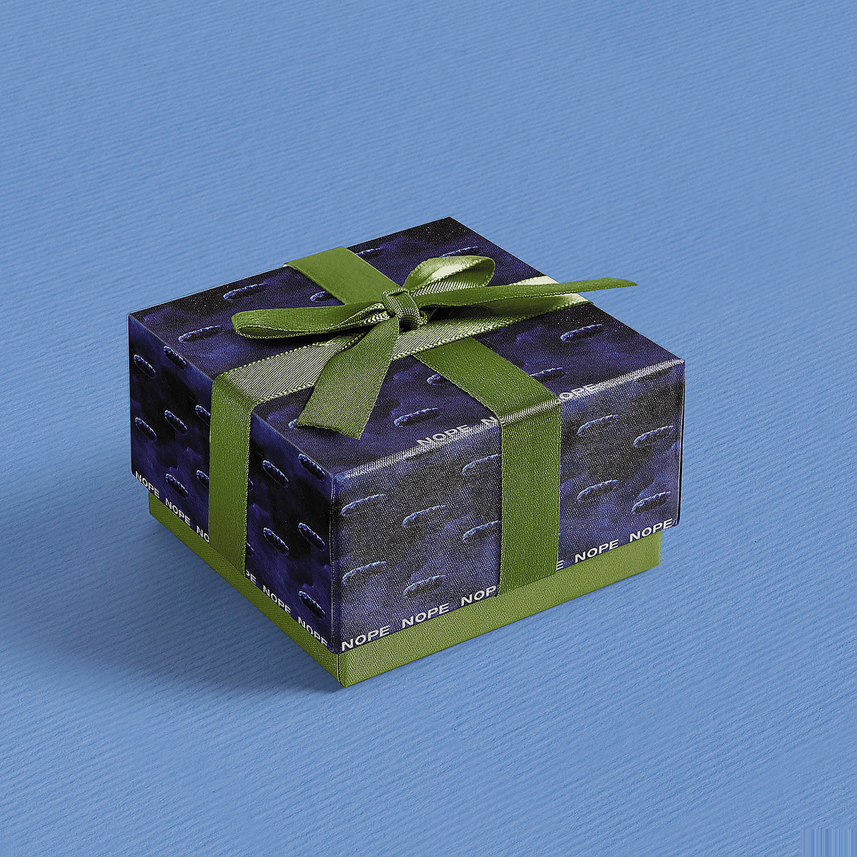 NOPET Cloud Blue & White Printed Wrapping Paper