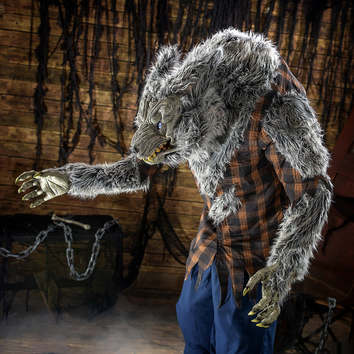 Life Size Animated Hulking Werewolf for Halloween Decorations and Spooky Props