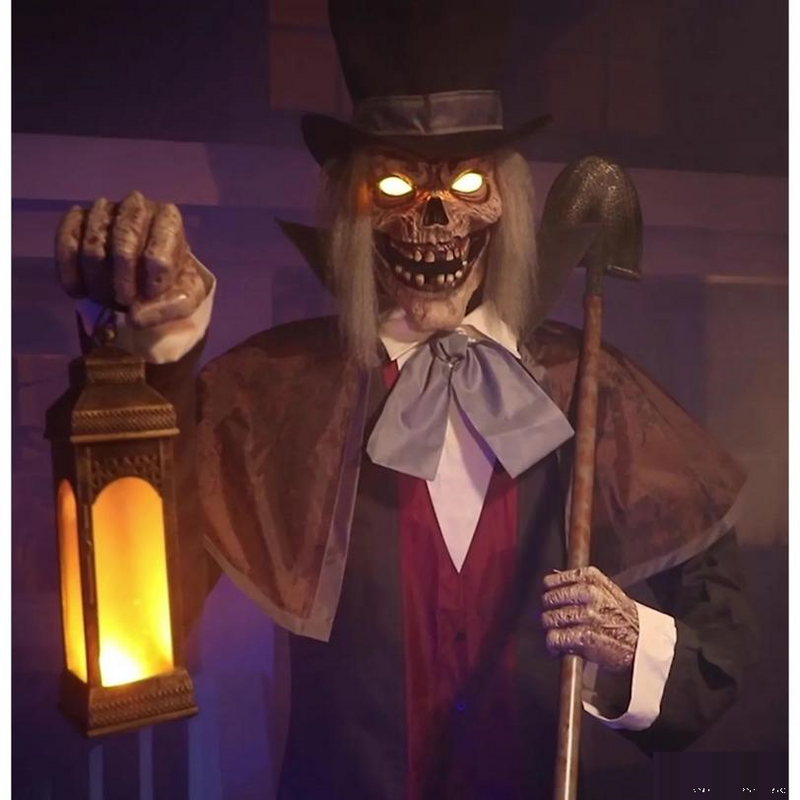 Animated Graveyard Host