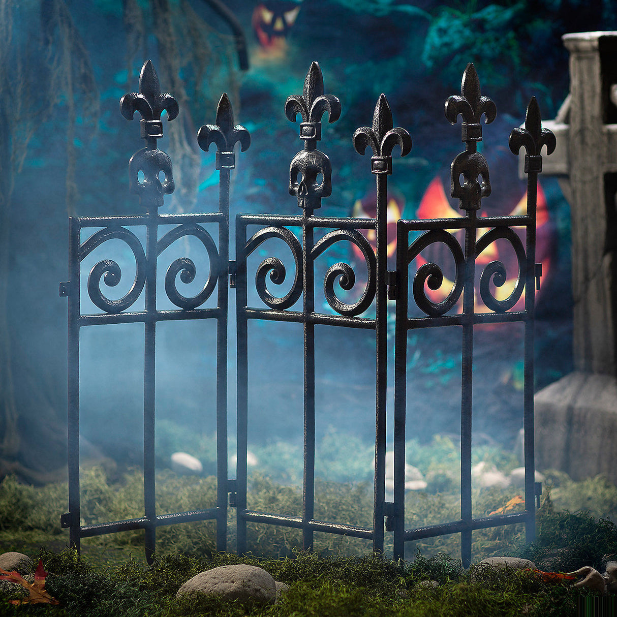 45 Inch Black Plastic Fence with Scroll Work for Halloween Graveyard Yard Decor