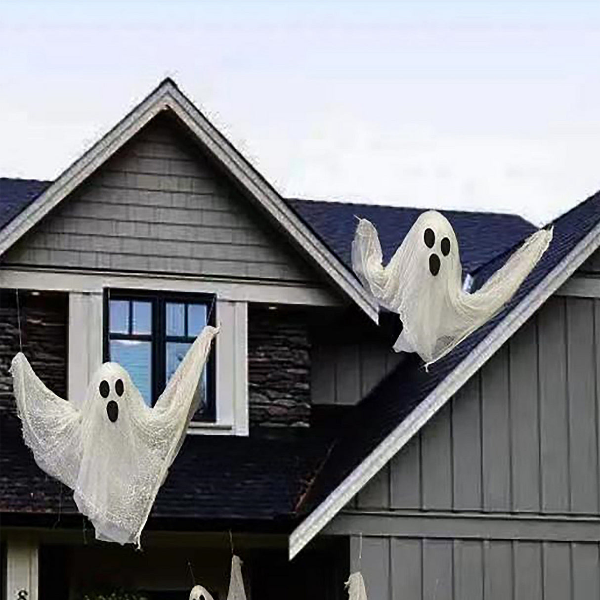 Impressive Ghosts Yard Decoration Set of 3 for Outdoor Halloween Displays and Family-Friendly Fun