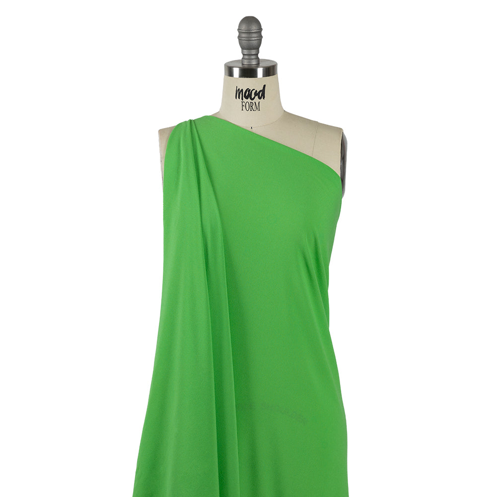 Sustainable Viscose Crepe - Summer Green - Mood Exclusive Arlo Collection