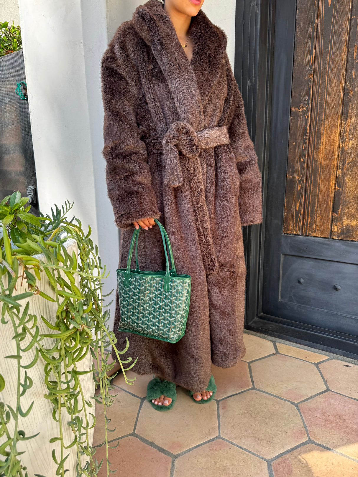 Elegant Luxurious Soft Faux Mink Robe - Brown Faux Mink Fabric, Brown, Unisex, S/M-L/XL (2 Sizes)