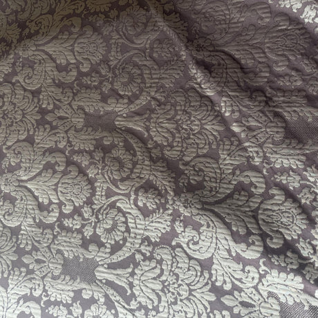 Mondavi Silk Fabric - Traditional Two-Toned Damask, 55" Width (1 Yard)