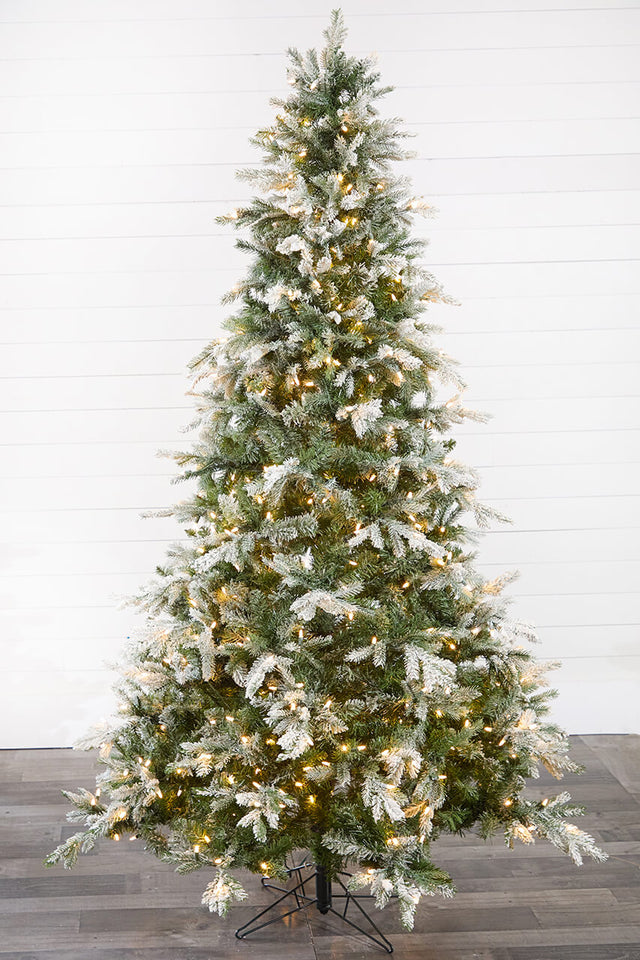 7.5' Snow Tip Aspen with 650 LED Lights