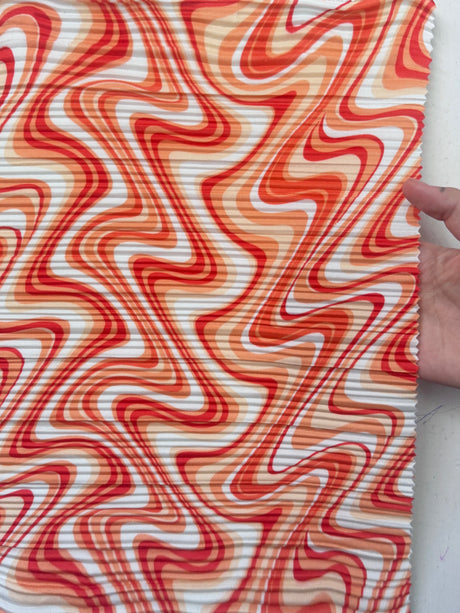 Printed Pleated Knit Orange Wave