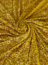 Stretch Sequin on Velvet Yellow Gold