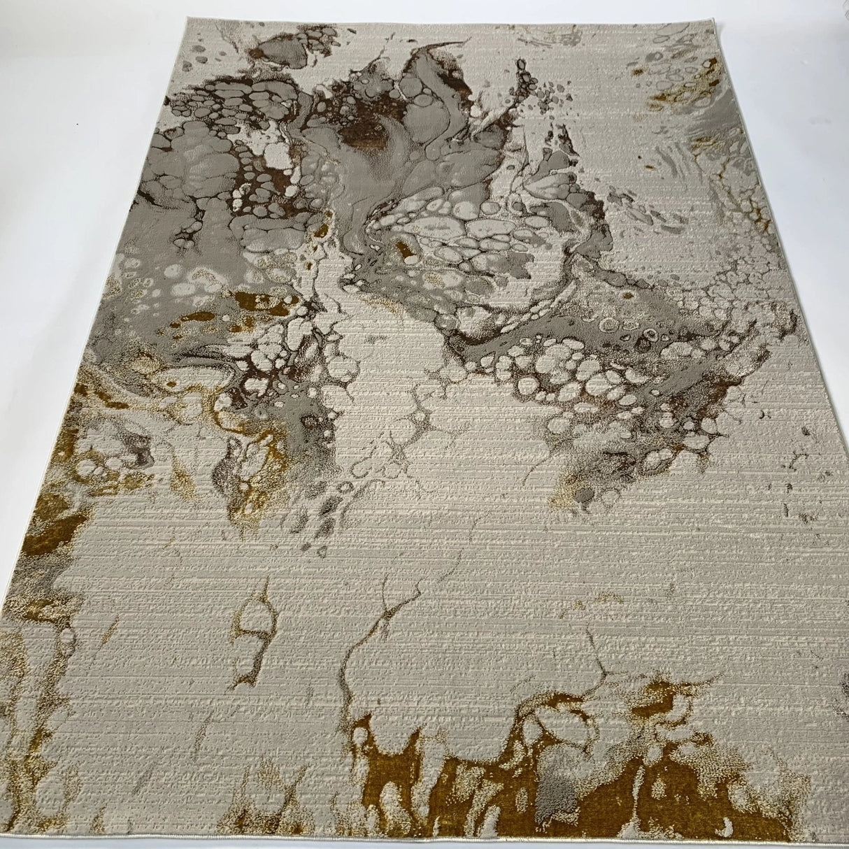 Maximus 188 Polyester Viscose Fabric - Abstract Color-Changing Flat Weave, Golden, 7'6" X 10'3", 5'3" X 7'5" (1 Rug)