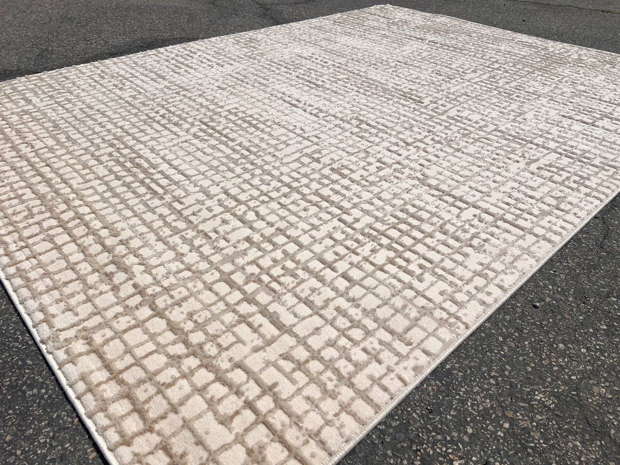 Squared Geometric Tone-On-Tone Rug Area Rug - Creamy Sandy Beige, Mocha High-Low Texture (5' 3" X 7' 4")