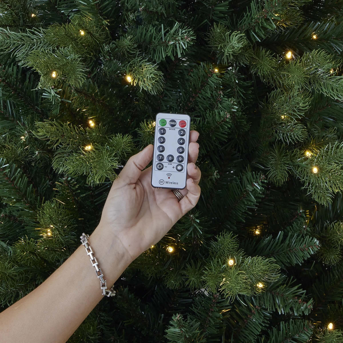 7' Palmetto LED Pine Tree