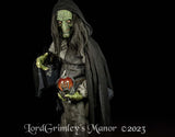 Haxan Witch - Oktober Studios Deluxe Halloween Costume