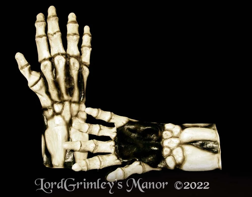 Skeleton White Gloves - Oktober