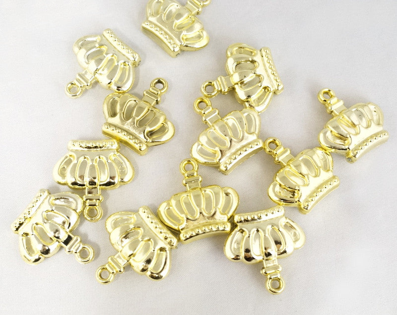 1" Gold Plastic Crown Pendant Charm - Pack of 144