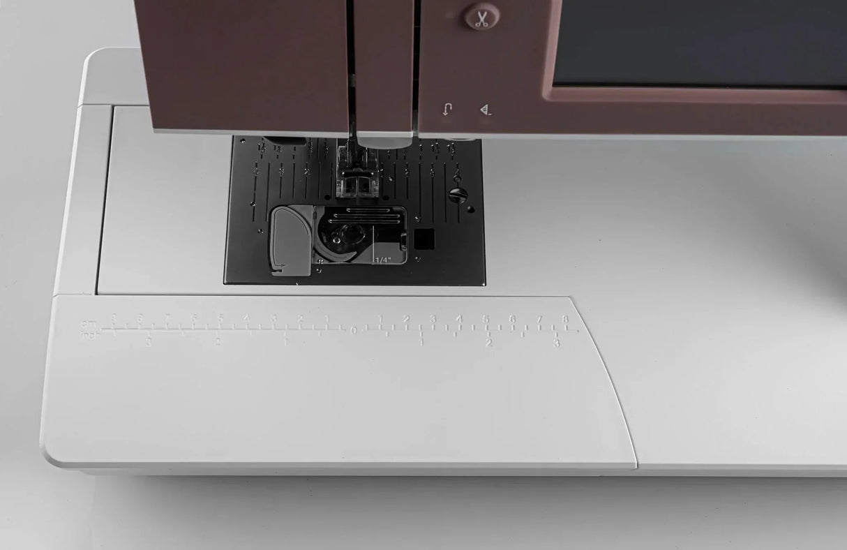 PFAFF Ambition 635 Sewing Machine