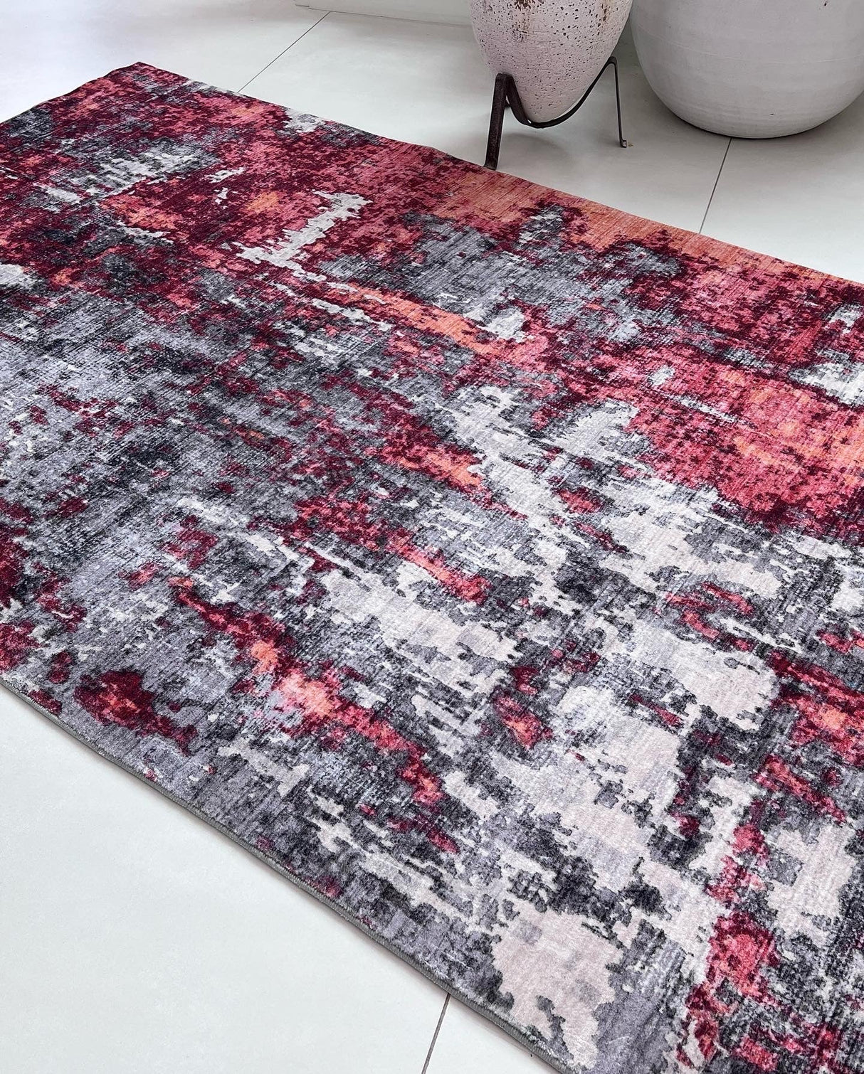 SHAH-26 Polyester Fabric - Foldable Anti-Slip Area Rug, 5' X 8', 8' X 11" (1 Unit)