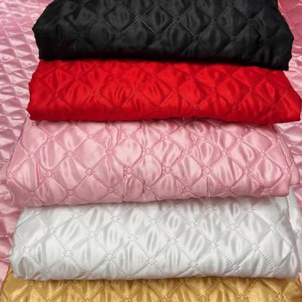 Soft And Durable Quilted Polyester Fabric - Diamond Quilted Pattern, Black, 60" Width (1 Yard)