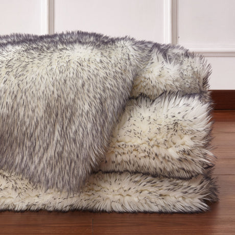 Soft Cozy Fuzzy Faux Fox Fur Area Rug/Carpet - Faux Fox Fur Area Rug, White Gray, 7'6" X 10'3" (1 Piece)