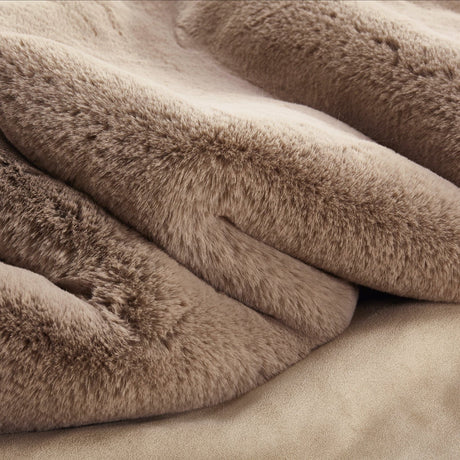 Soft Touch Faux Rabbit Chinchilla Feel Polyester Fabric - Solid Colors, 1" Pile Height (1 Rug)
