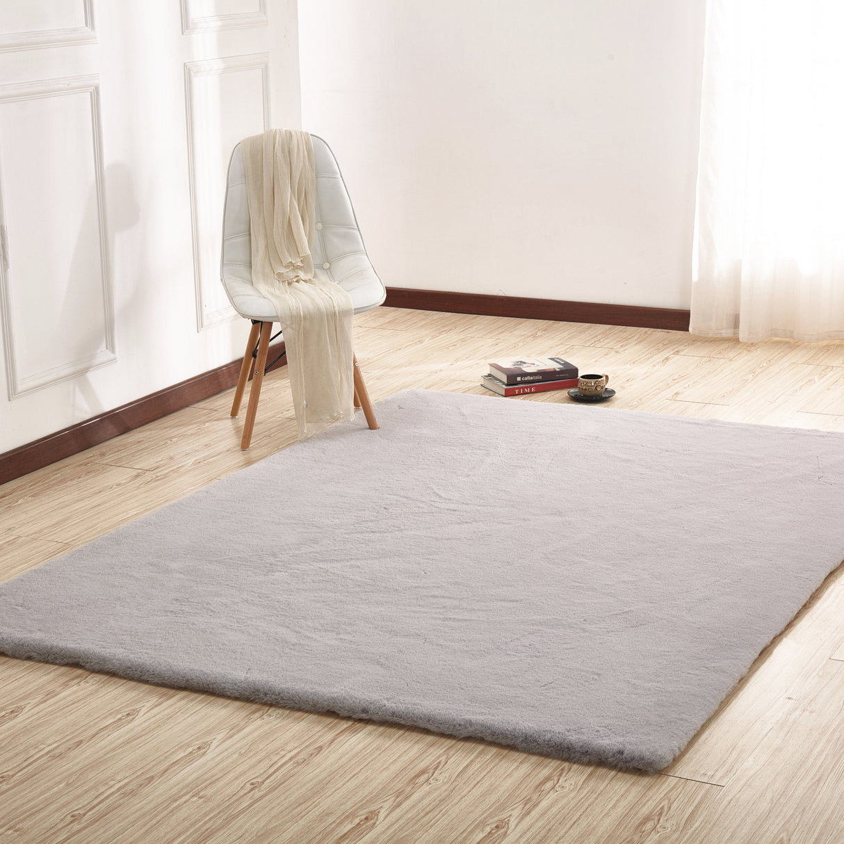Soft Touch Faux Rabbit Chinchilla Feel Polyester Fabric - Solid Colors, 1" Pile Height (1 Rug)