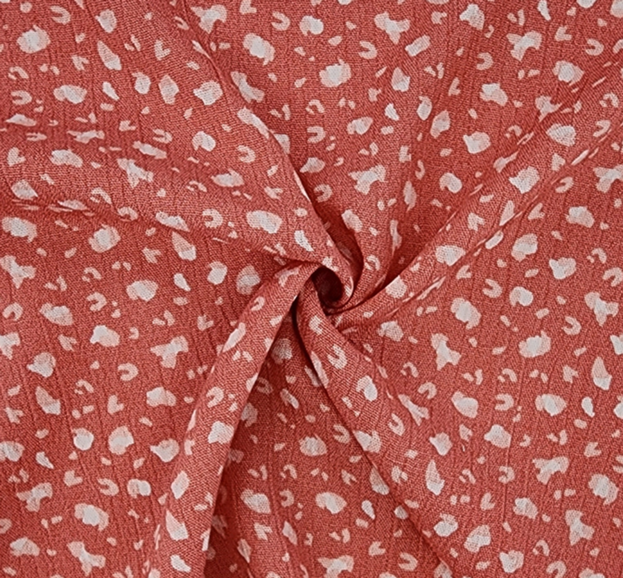 1 Yard Rayon Crinkle Burnt Coral Woven Fabric, 50/52? Wide 100% Rayon