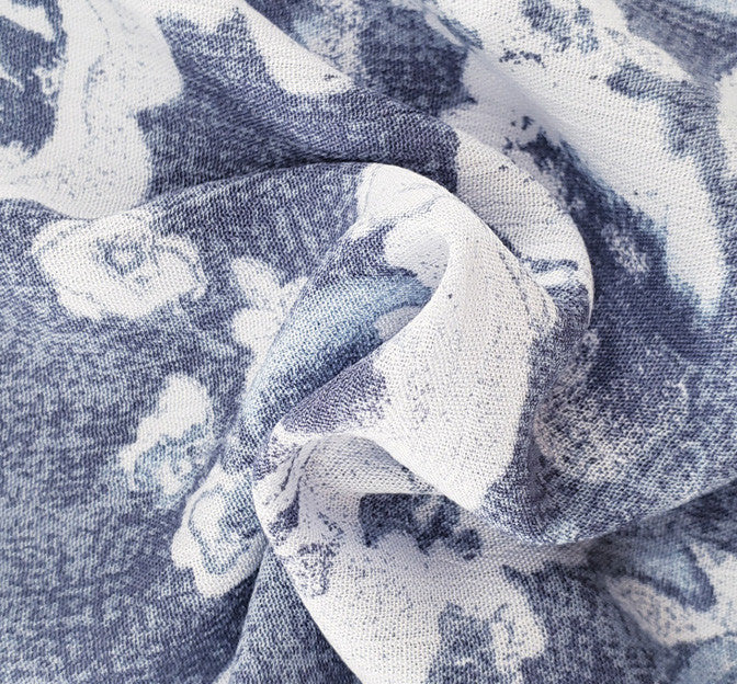 1D1254 Navy Rayon Crinkle Fabric - Navy Textured Crinkle, 50/52" Width (1 Yard)