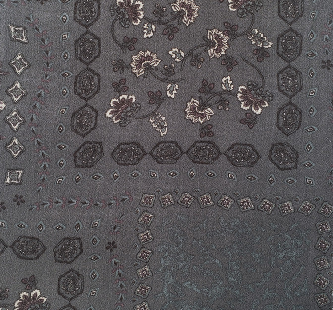 Rayon Crinkle 1D1601 100 Percent Rayon Fabric - Warm Gray, Crinkle Texture, 50/52" Width