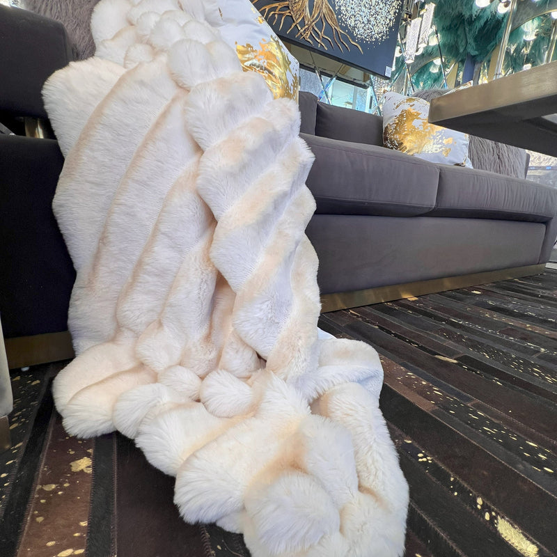 REXA 6 Faux Fur Throw Blanket