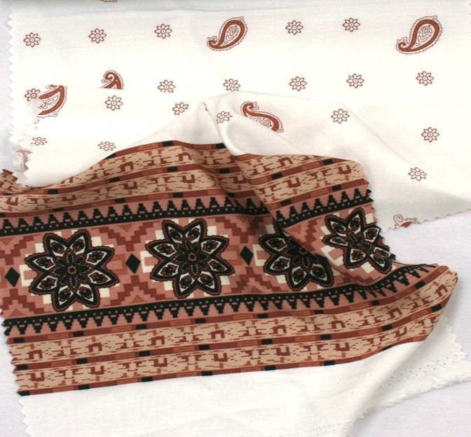 Rayon Poplin Print 1D647 Rayon Fabric - Off White/Pink Print, 54/55" Width (1 Yard)